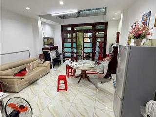 82 m²  4 tầng  11.6 tỷ (140 triệu/m²)  phạm phú thứ  bán gấp  xuất cảnh đi mỹ