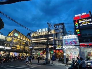 Quá đẹp góc 2mt ung văn khiêm bình thạnh 16x35m, 569m2 . 2 tầng tiện xây mới, hđt 240tr/th. 125 tỷ