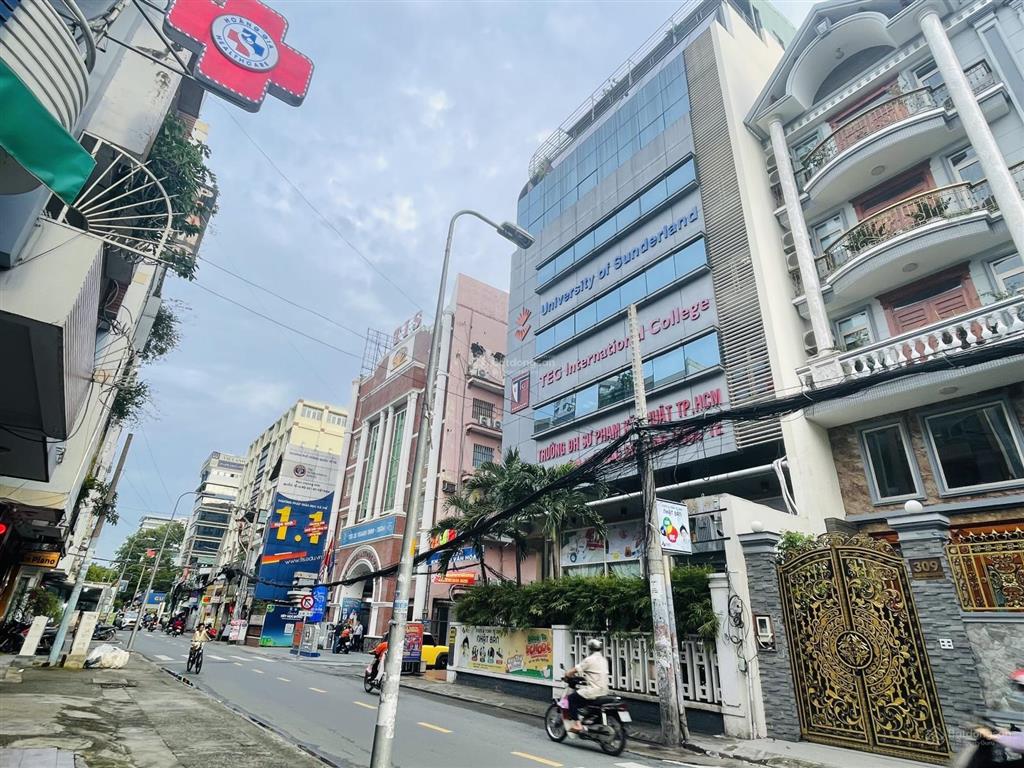 Biệt thự siêu vị trí mt nguyễn trọng tuyển phú nhuận. dt 10x25m vuông đẹp. hầm 6 tầng. chỉ 53,5 tỷ