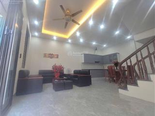 Siêu phẩm nhà mới xây cực đẹp,chủ nhà rất thiện trí,nhanh kẻo mất