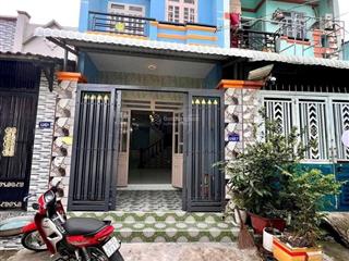 Cần bán gấp nhà ở đường hưng nhơn  bình chánh