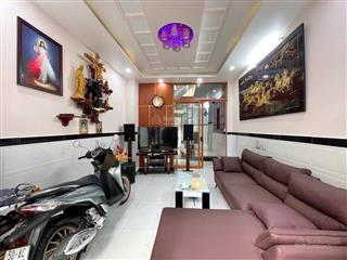 Bán nhà chính chủ, hẻm xe hơi  shr chỉ 1tỷ020 ngay chợ bình đáng đường nguyễn du, phường bình hoà.