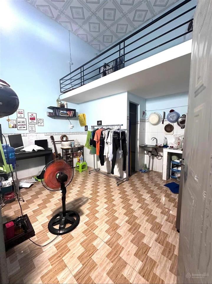 Chỉ 1tỷ110 có ngay 1kiot và 5phòng cho thuê ngay kcn mỹ phước 3 shr, full thổ cư phường thới hoà.