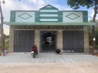 Cắt lỗ sâu! chỉ 1tỷ195 có 2kiot và 12p cho thuê 300m2,full thổ ngay tthc bàu bàng thị trấn lai uyên