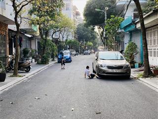 Phân lô khu 918 sân golf
longbien  đường 8m + vỉa hè 3 oto tránh  2
thoáng  ô bàn cờ