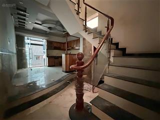  em nam để có được giá siêu ưu đãi, rẻ nhất khu vực. siêu phẩm hàng hiếm