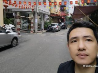 Bán đất láng hạ  151m2  mt 9m  phân lô 3 oto tránh  vị trí vàng xây vp  60 tỷ.