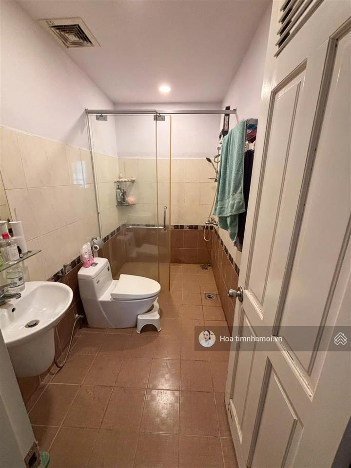 Giảm 350tr căn 2pn  2wc  cc khánh hội 2(bến vân đồn)  q 4  shr