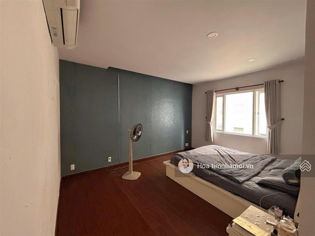 Giảm 350tr căn 2pn  2wc  cc khánh hội 2(bến vân đồn)  q 4  shr