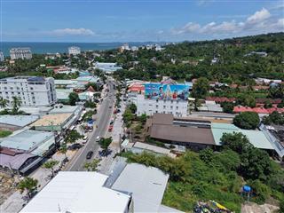Bán ~7,5 công đất mặt tiền trần hưng đạo, trung tâm phú quốc thích hợp kd resort nghỉ dưỡng 35tr/m2