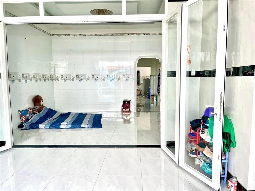 Cần bán nhà gần trường nguyễn trung trực và kđt mới dương đông, phú quốc, 152.2m² 4pn giá 4,5 tỷ