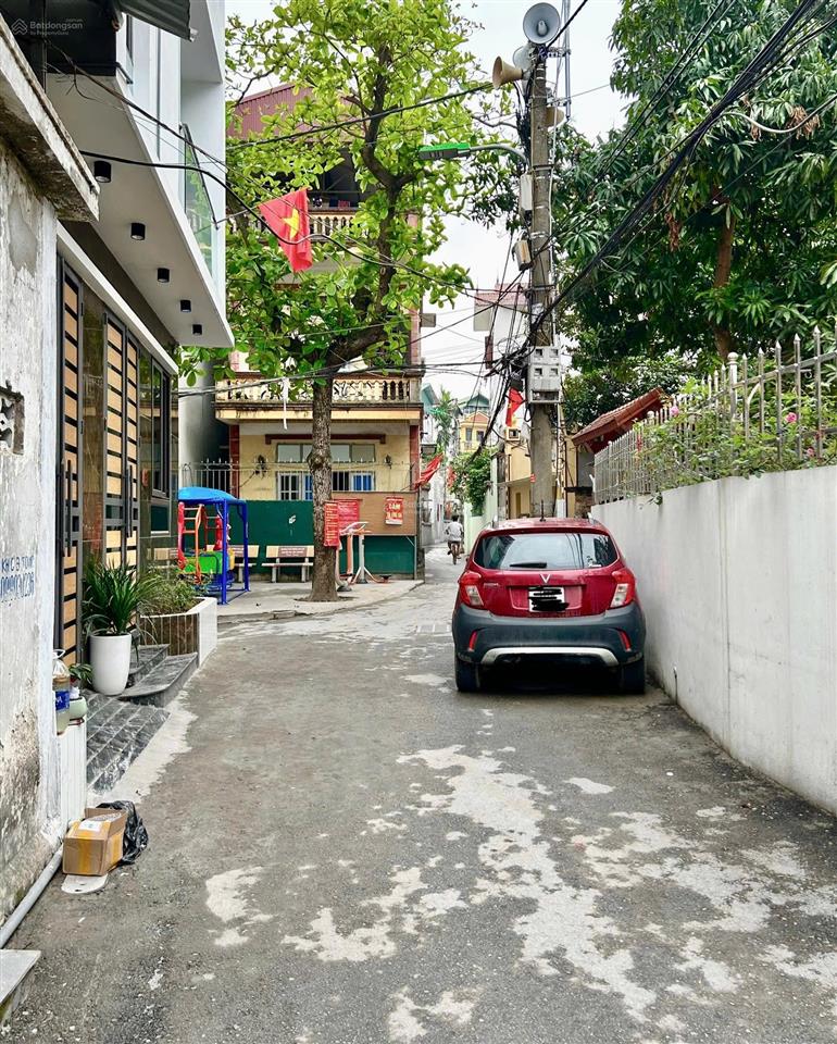 Đất xót lại hiếm tại xuân đỉnh 31m lô góc  ngõ thông vf3 qua đất 30m ra phố  ngõ thông kinh doanh