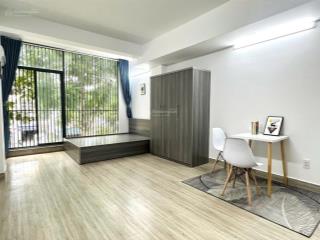 Căn hộ studio  cửa sổ trời rộng lớn  gần đại học văn lang