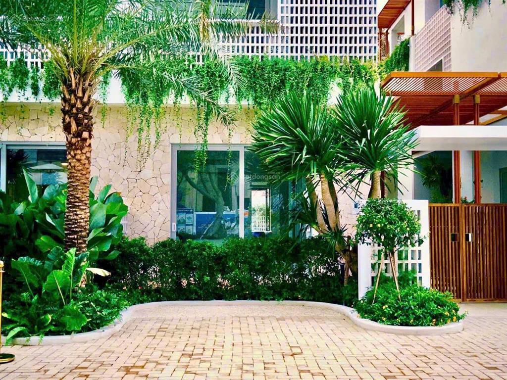 Sở hữu biệt thự biển khu compound 5 sao ngay tại phía bắc nt giá chỉ từ 13 tỷ, ck lên đến 18,5%.