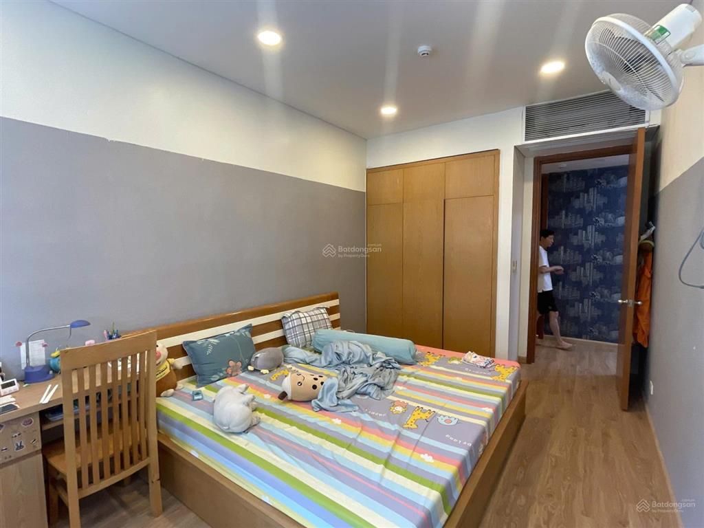 Chủ nhà tin tưởng gửi bán căn hộ 3 phòng ngủ tại dolphin plaza view đẹp, giá tốt nhất thị trường