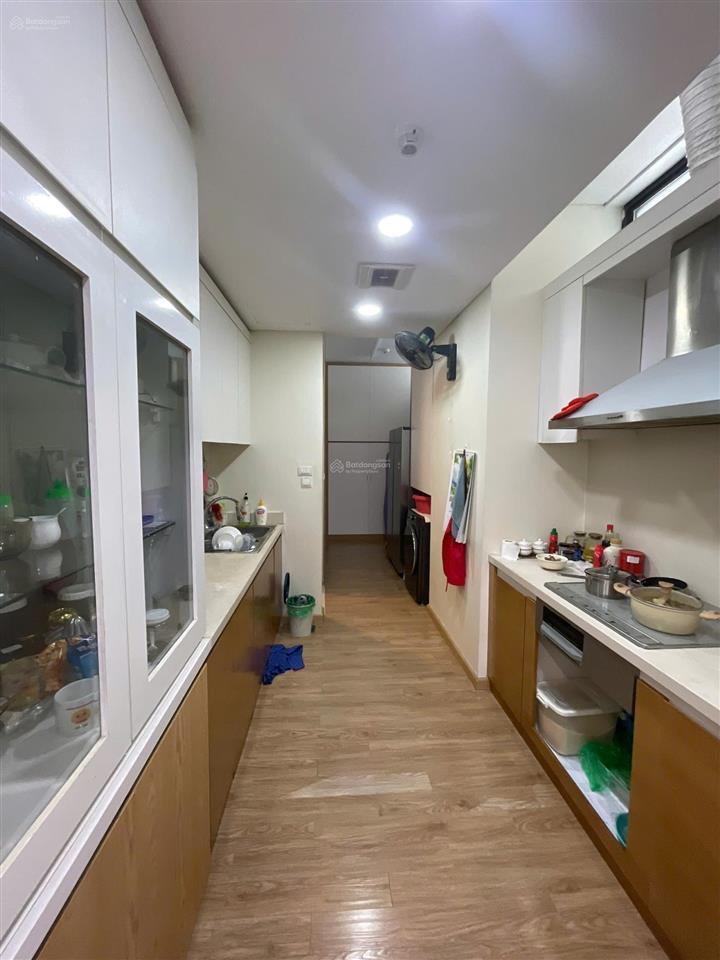 Chủ nhà tin tưởng gửi bán căn hộ 3 phòng ngủ tại dolphin plaza view đẹp, giá tốt nhất thị trường