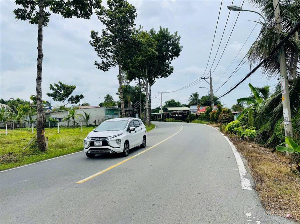 Chủ ngộp cần bán nhanh lô đất đ.ninh tốn, thị trấn củ chi, dt 97m2 giá 1,3 tỷ. có sổ hồng riêng