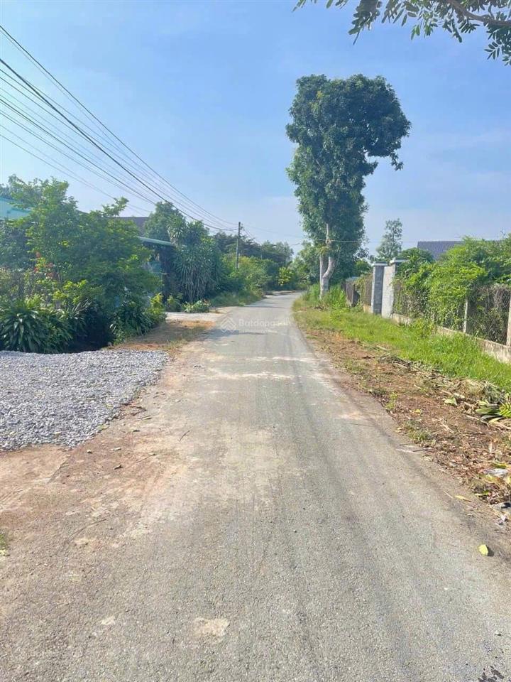 Cần bán nhanh lô đất đường suối sâu gần chợ suối sâu dt 209m2 giá 500 triệu, sổ hồng riêng