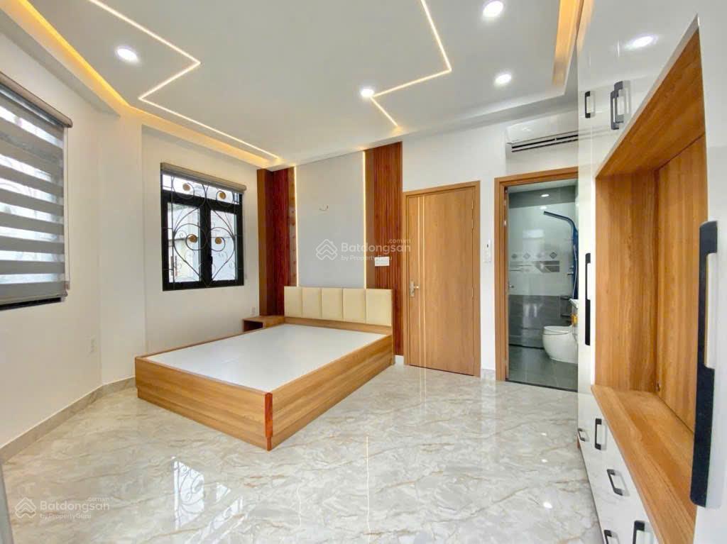 Bán nhà hxh, 96m2, ngã tư 4 xã, giáp tân phú  giá chỉ 9,6tỷ