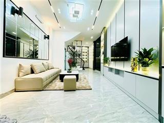Thanh khoản gấp nhà tây mỗ  từ liêm 40m2  thang máy  lô góc  full nội thất giá 6.x tỷ .