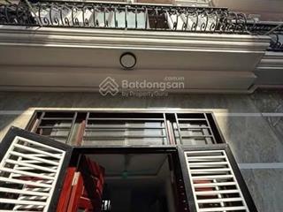 Bán nhà 5 tầng mới sổ nở hậu giá 4.65 tỷ