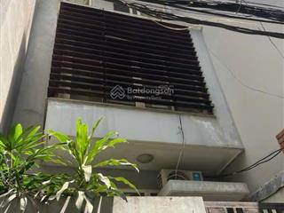 Bán nhà siêu phẩm trung tâm cầu giấy full nội thất