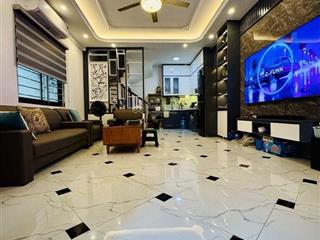 Mậu lương 48m2 nhà mới 5 tầng  6 tỷ 88