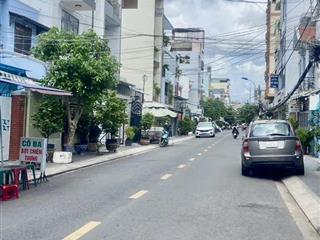 Mặt tiền đường số, đường nhựa 12m lề 3m. dt 60m2, 3 tầng, sân đậu ô tô rộng rãi, chỉ nhỉnh 12 tỷ.