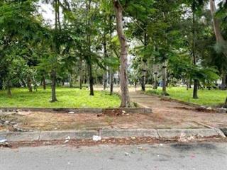 Bán lô đất biệt thự mặt tiền đường số 5 kdc ấp 5 phong phú ngay bx q8