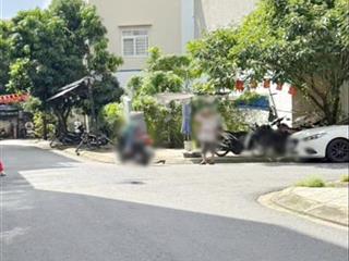 Bán lô đất góc 2 mặt tiền đường Số 2 KDC Bông Sao P5 Q8