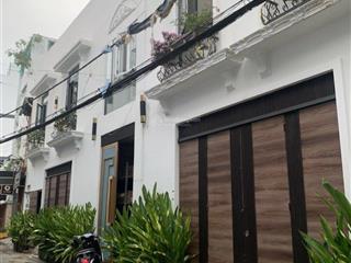 Bán nhà tân bình  khu bàu cát  đồng đen  hẻm xe tải 8m  sát mặt tiền  4.7x19m  10.5 tỷ