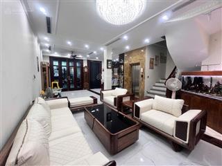 Bán biệt thự 121 m2x5 tầng thang máy  khu phân lô ngõ 13 lĩnh nam  ô tô tránh  kinh doanh