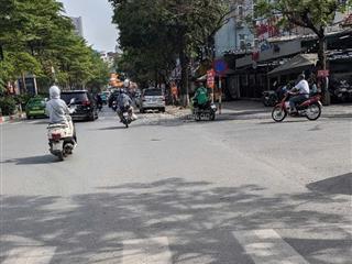 Bán gấp siêu phẩm cầu giấy, ô tô đỗ cửa, mặt tiền 5m, giá nhỉnh 12 tỷ