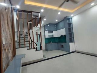 Nhà đẹp dân xây đa sỹ  kiến hưng  hà đông * 35m * 5tầng * giá 4.9tỷ *tiện ích ngập tràn .
