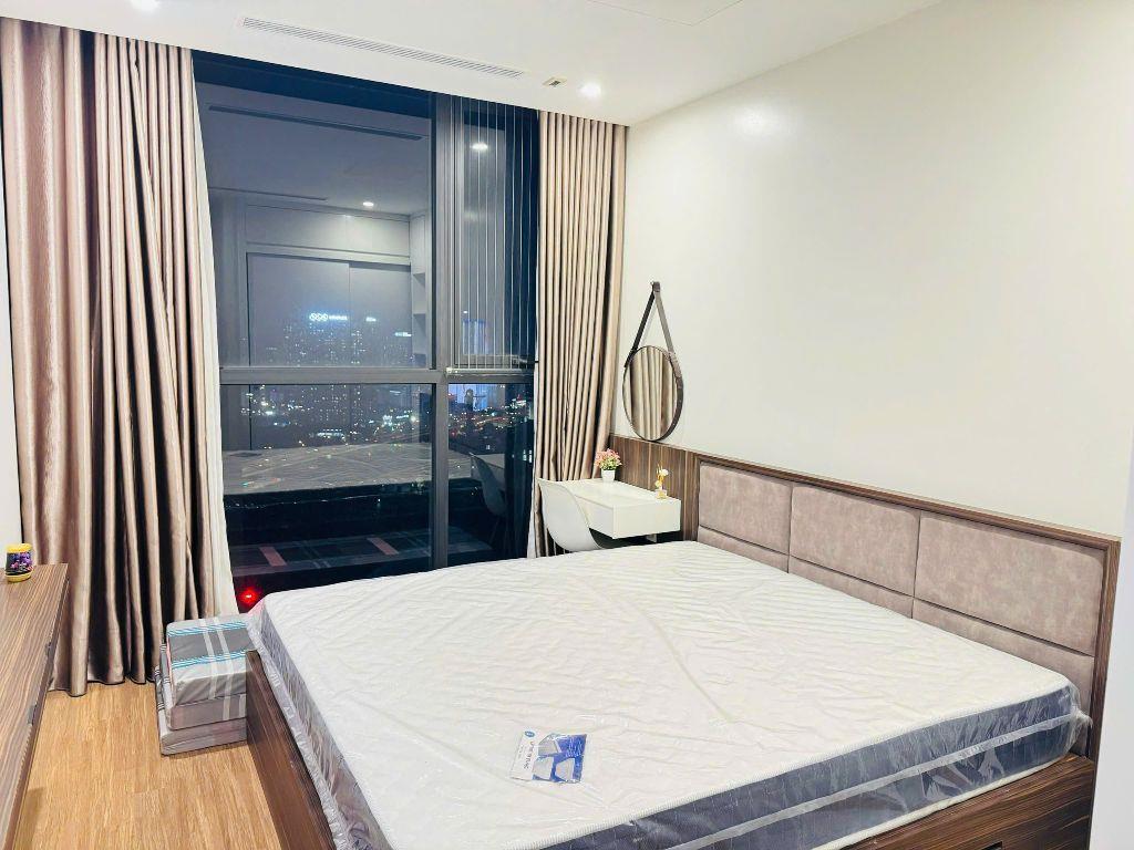 Cần bán căn hộ 98m2, 3pn, chung cư ct8 the emerald, giá chỉ 6.6 tỷ