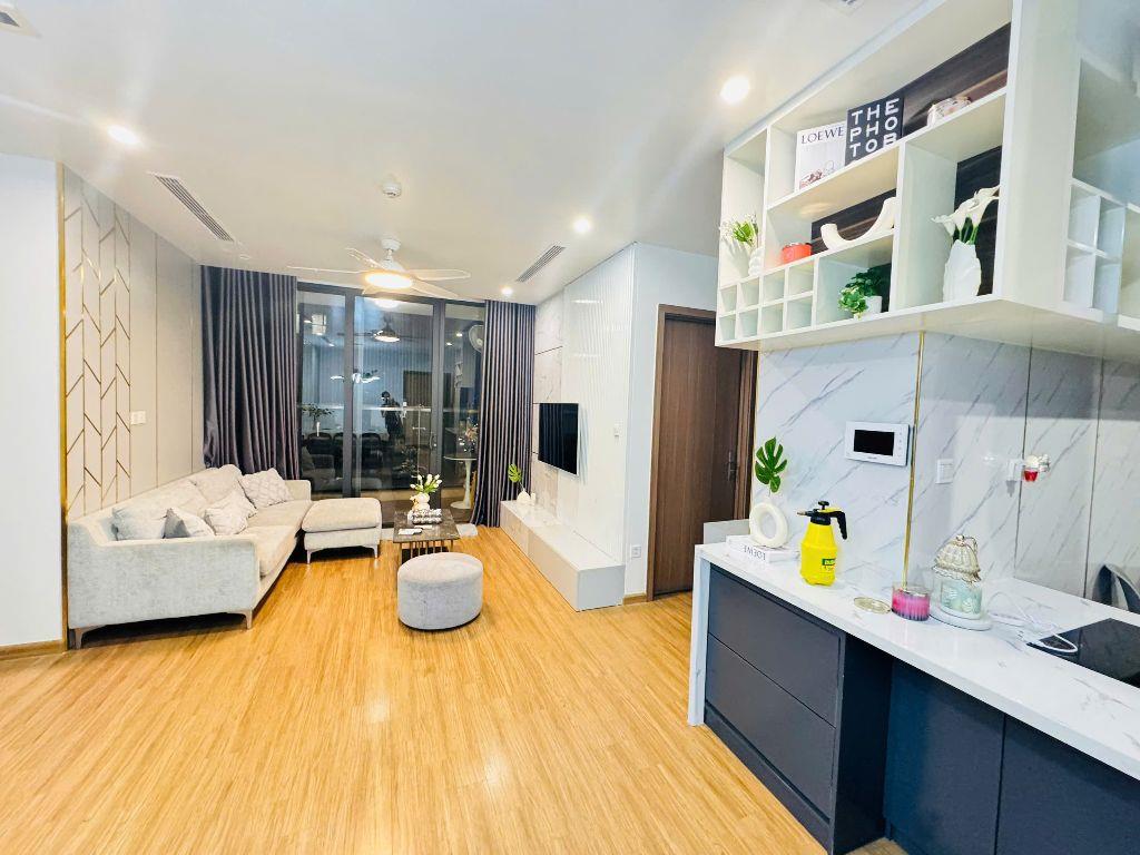 Cần bán căn hộ 98m2, 3pn, chung cư ct8 the emerald, giá chỉ 6.6 tỷ