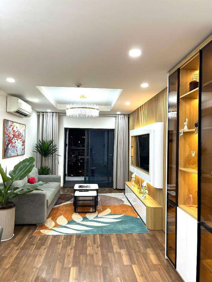 hiếm- bán chung cư kđt nam trung yên, cầu giấy dt 80m2, 2 ngủ, nhà đẹp, sẵn sổ đỏ