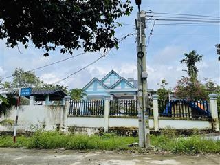 Định cư sang úc cần sang lại biệt thự vườn 3125m2 thổ cư shr gần chợ, ủy ban, dân đông giá 4,8 tỷ