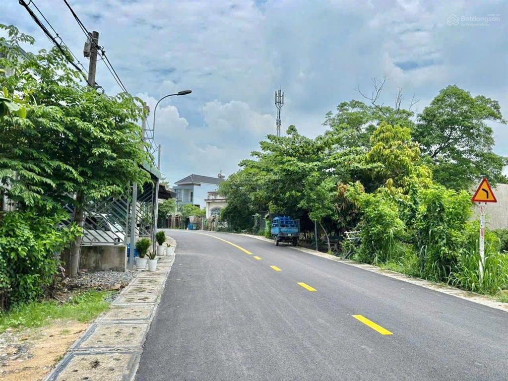 Chính chủ kẹt tiền bán gấp lô đất 225m2 ngay tại tt. củ chi