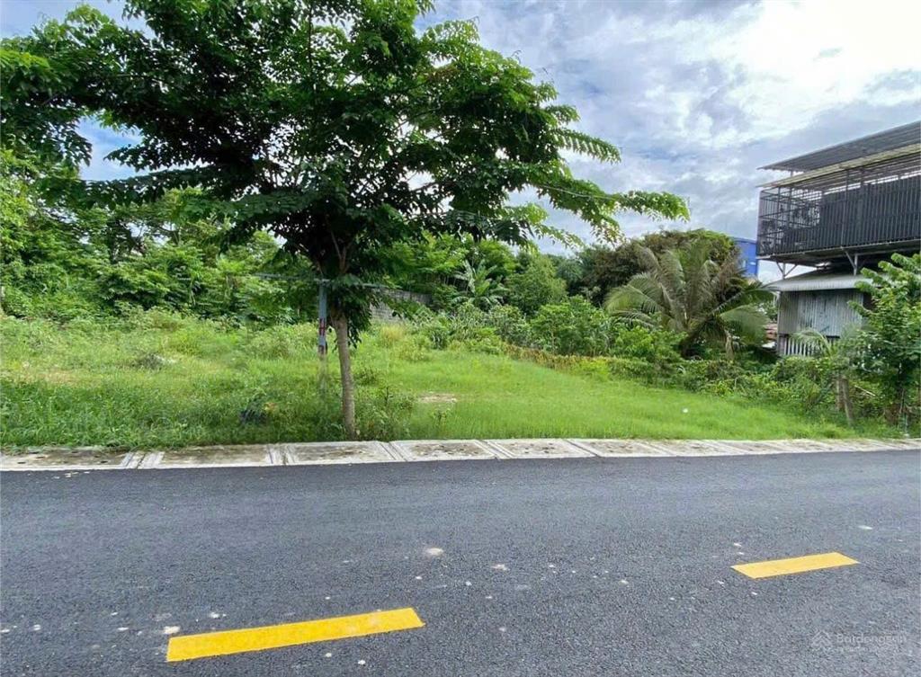 Chính chủ kẹt tiền bán gấp lô đất 225m2 ngay tại tt. củ chi