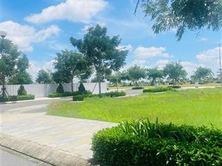 Đất nền bình chánh chỉ 900 triệu/ nền  sổ hồng công chứng trong ngày  đất vuông phong thủy.