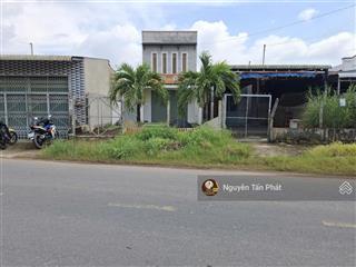 Nhà 1 trệt 1 lửng mặt tiền hl1. gần kcn phước đông. 2,5 tỷ