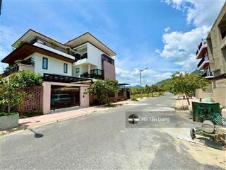 Chính chủ bán 3 lô góc kđt ven sông tắc giá tốt thích hợp mua ở và đầu tư. ih em dũng  0906 513 ***