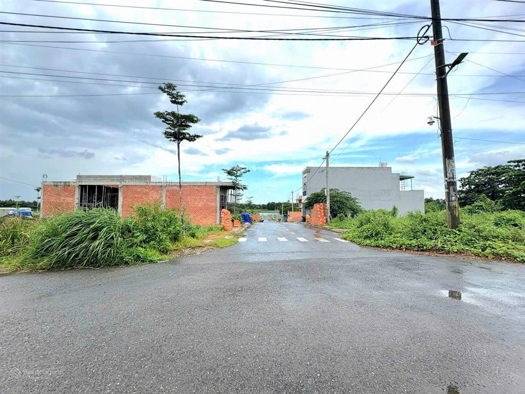 Bán đất nền liền kề thành phố hồ chí minh, 72.7m2 mặt tiền đường nhựa