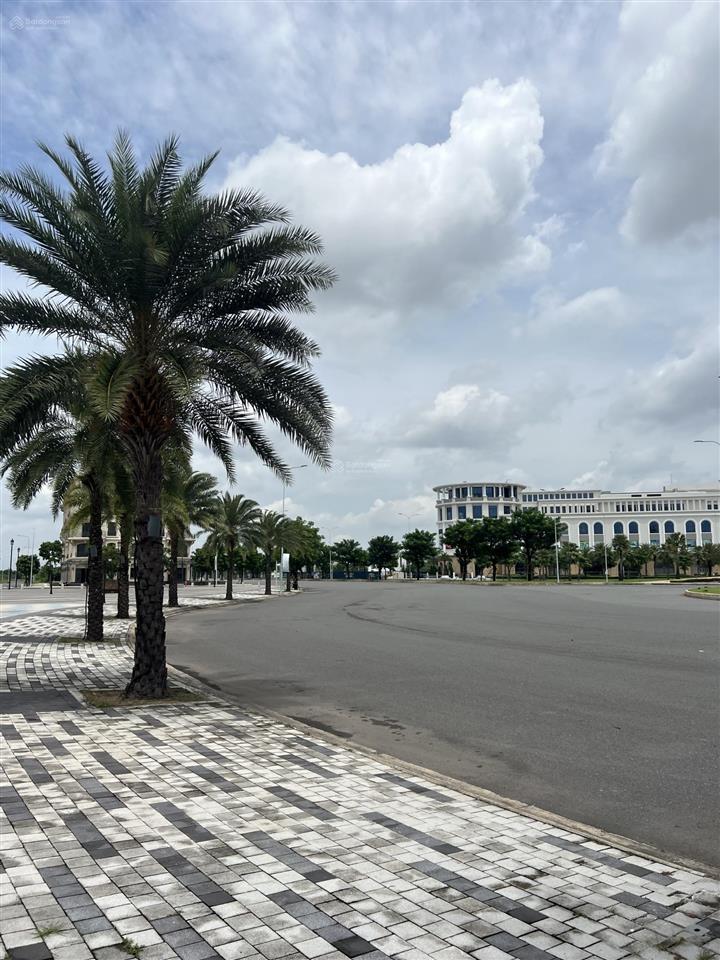 Bán đất nền giá rẻ giáp quận 9, thủ đức, diện tích 76m2 giá 1tỷ480tr/nền, sổ hồng riêng full thổ