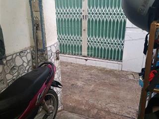 Bán nhà phạm hữu lầu phường phú mỹ q 7. dt 50m( 14*4) nhà 2 tầng. chào giá .4.5 ty