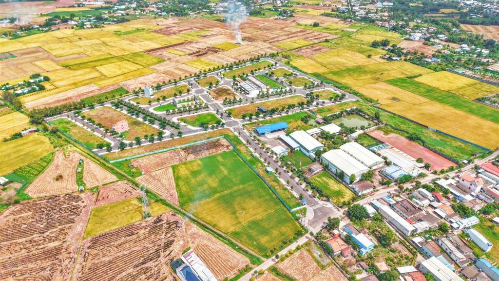 Bán đất nền dự án king hill residences, liền kề kđt ecopart và kosy(100m2) giá 2,2 tỷ,sổ hồng riêng