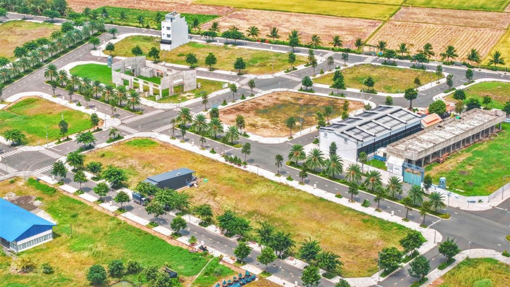 Bán đất nền dự án king hill residences, liền kề kđt ecopart và kosy(100m2) giá 2,2 tỷ,sổ hồng riêng