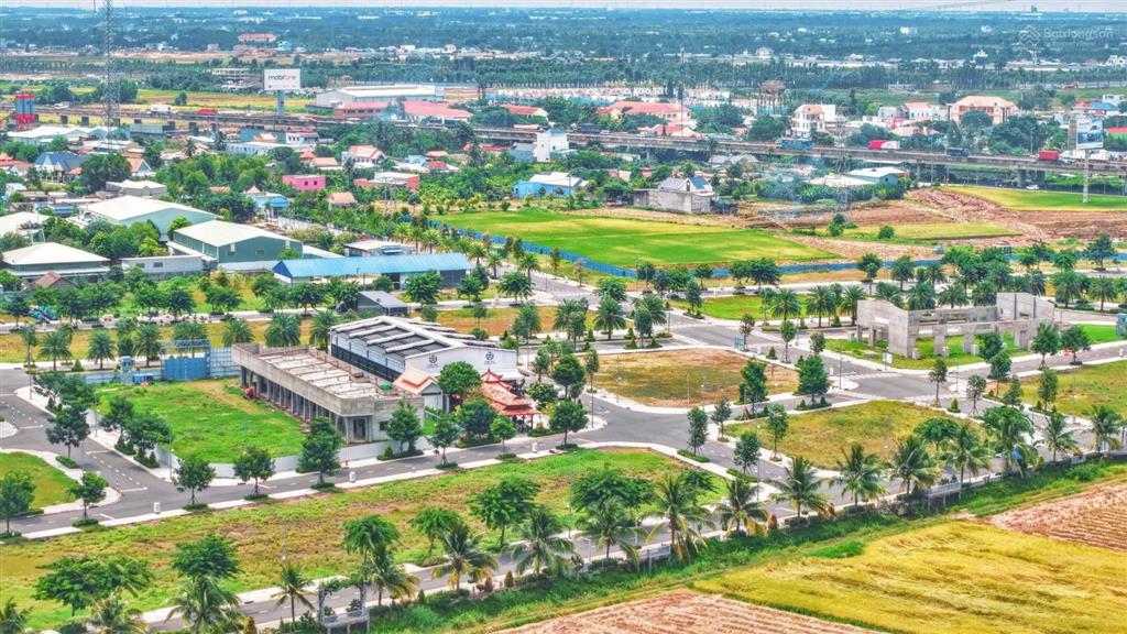 Bán đất nền dự án king hill residences, liền kề kđt ecopart và kosy(100m2) giá 2,2 tỷ,sổ hồng riêng