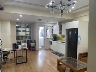 Bán căn hộ 30 phạm văn đồng, 5.6 tỷ, 70m2,hiếm có tại khu vực dịch vọng hậu, cầu giấy, hà nội